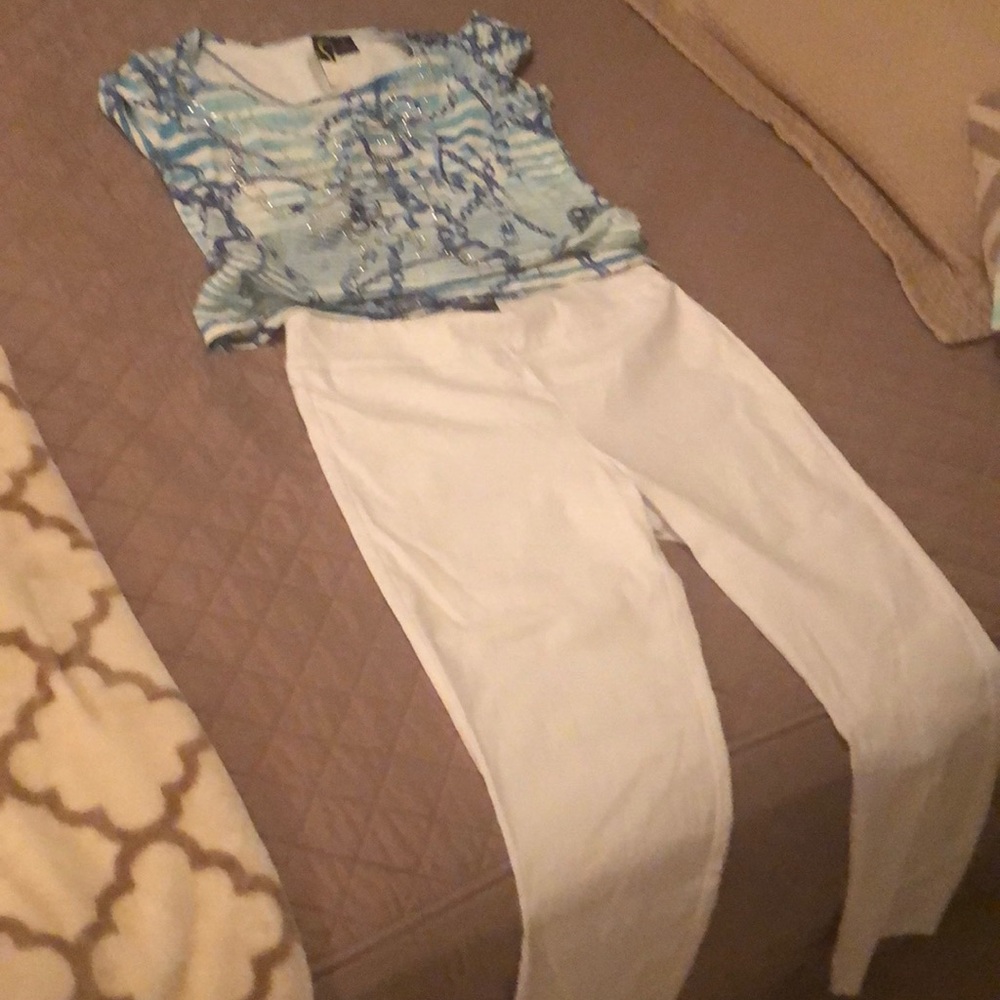 White rayon pants w/cute cotton top